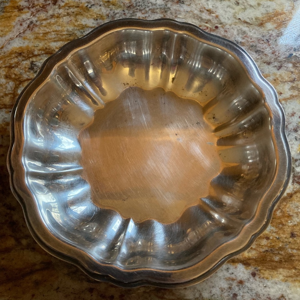 Wm. A. Rogers Silversmith Candy Dish